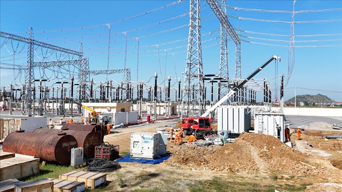 PTC1 tăng tốc thi công lắp kháng bù ngang tại Trạm biến áp 500kV Thanh Hóa